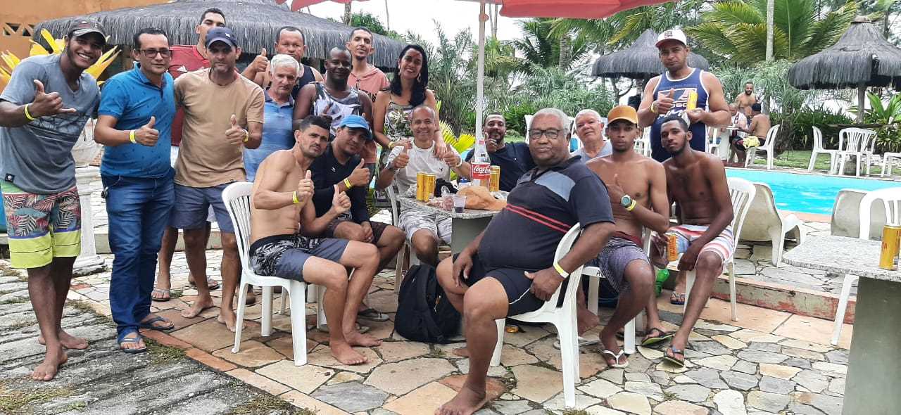 Camacã: Prefeitura realiza viagem com os Garis a Canavieiras para comemorar o seu dia